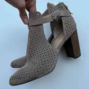 Crown & Ivy Tan Heeled Boots with Block Heel